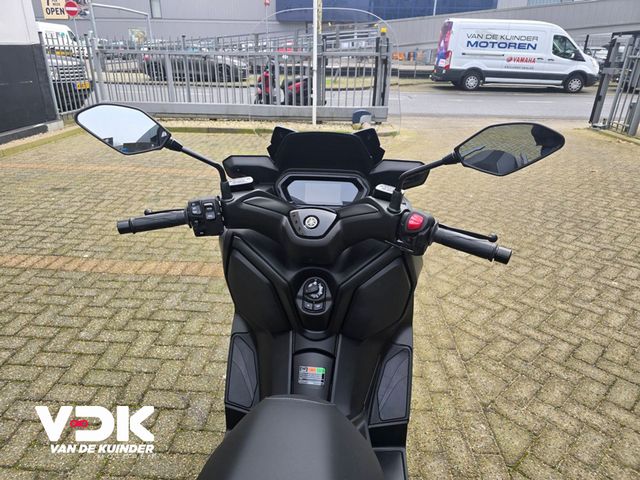 yamaha - x-max-300-abs