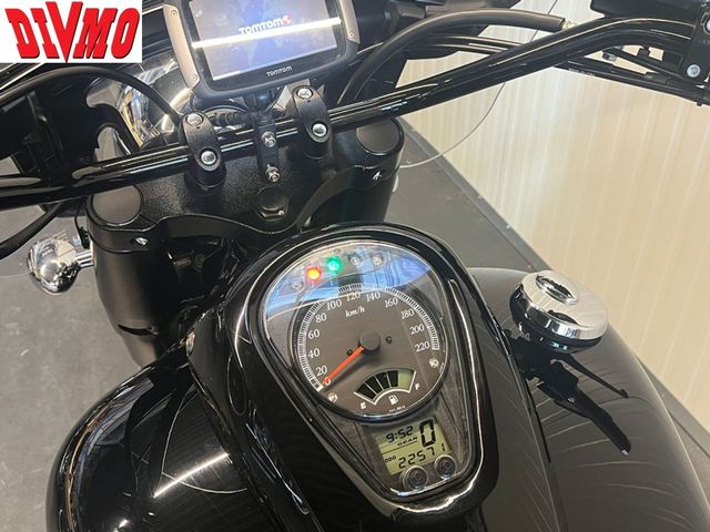 suzuki - c-1500-bt-intruder