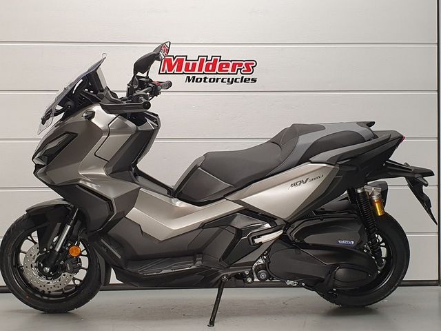 honda - adv-350