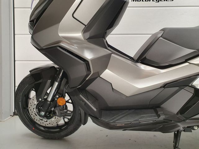 honda - adv-350
