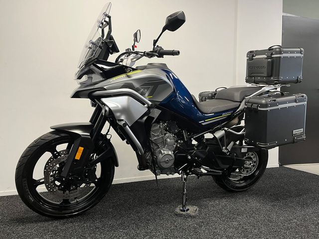cfmoto - 800-mt-sport-gt