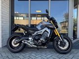 YAMAHA MT 09