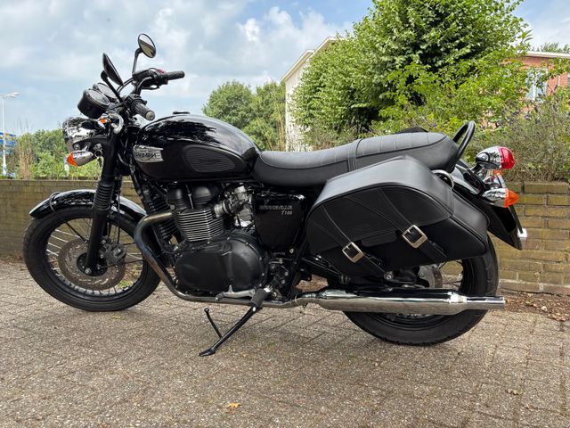 triumph - bonneville-t-100-black