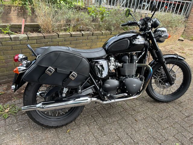 triumph - bonneville-t-100-black