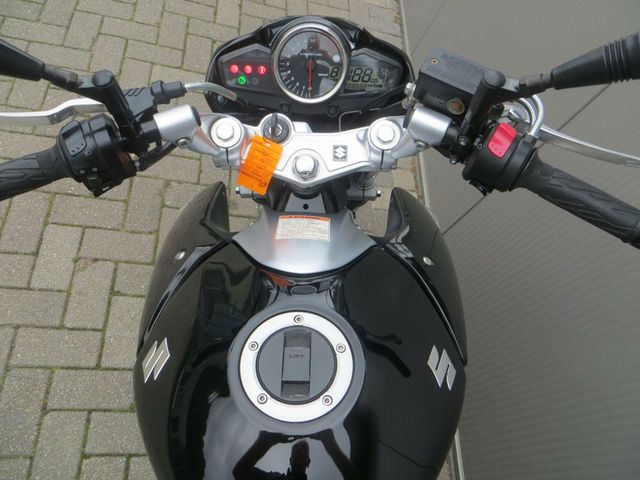suzuki - inazuma-250