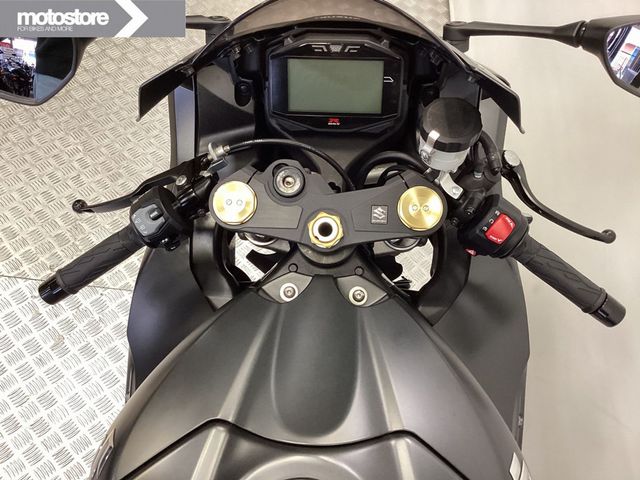 suzuki - gsx-r-1000-ra