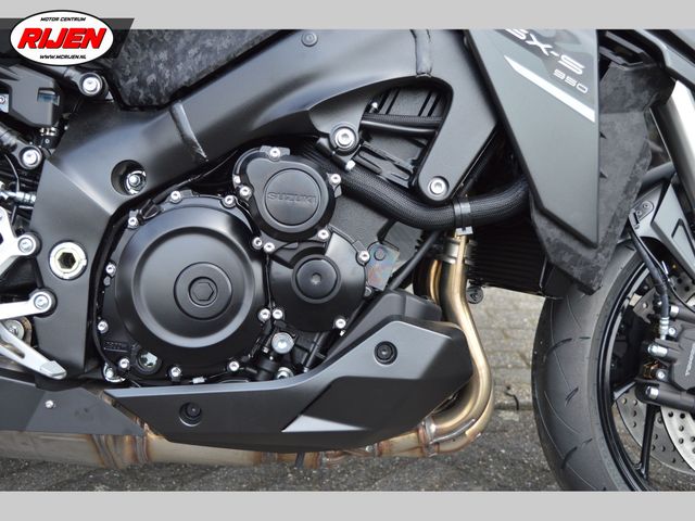 suzuki - gsx-s-950