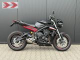 TRIUMPH STREET TRIPLE RS
