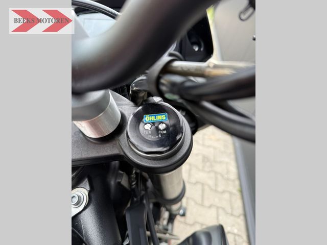 triumph - street-triple-rs
