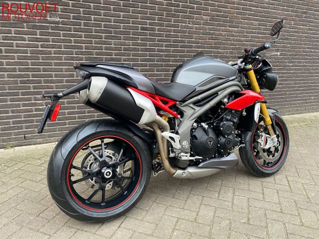 triumph - speed-triple-r
