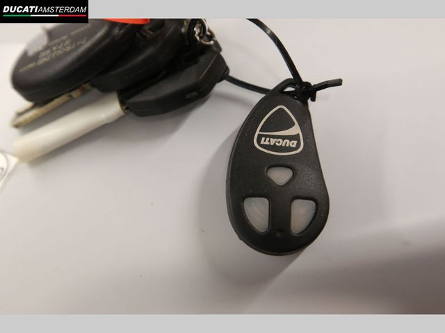 ducati - panigale-v2