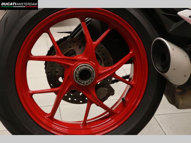 ducati - panigale-v2