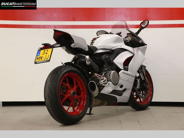 ducati - panigale-v2
