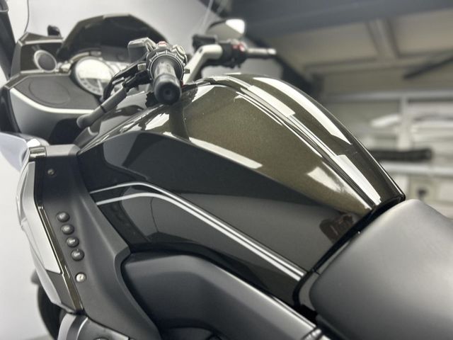 bmw - k-1600-gt