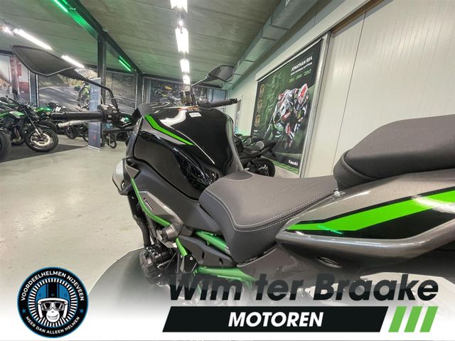 kawasaki - z900-se