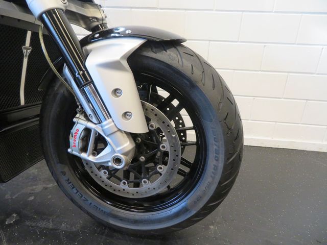 triumph - rocket-iii