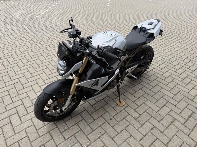 bmw - s-1000-r