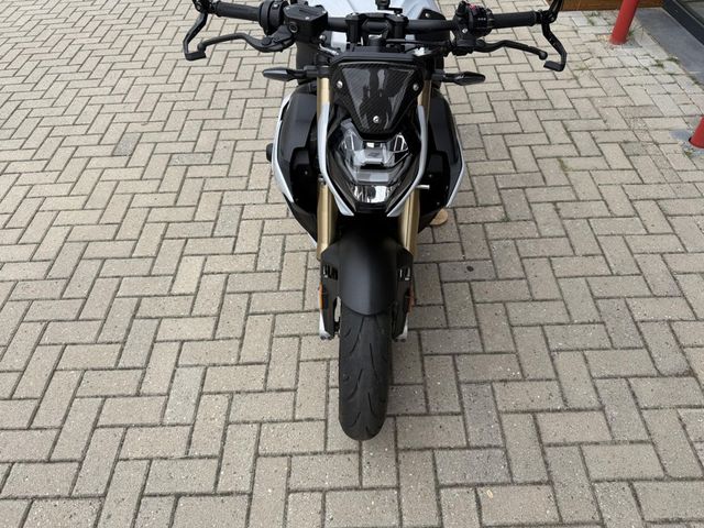 bmw - s-1000-r