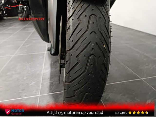 yamaha - x-max-300-abs
