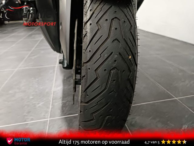 yamaha - x-max-300-abs