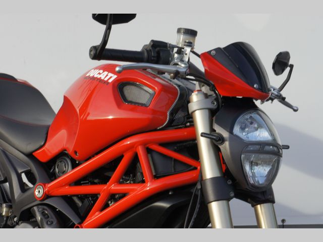 ducati - m-1100-evo