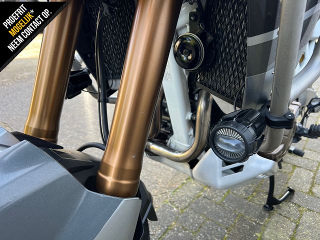 honda - crf-1000-l-africa-twin-adventure-sports