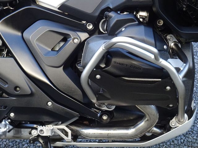 bmw - r-1300-gs-adventure-trophy