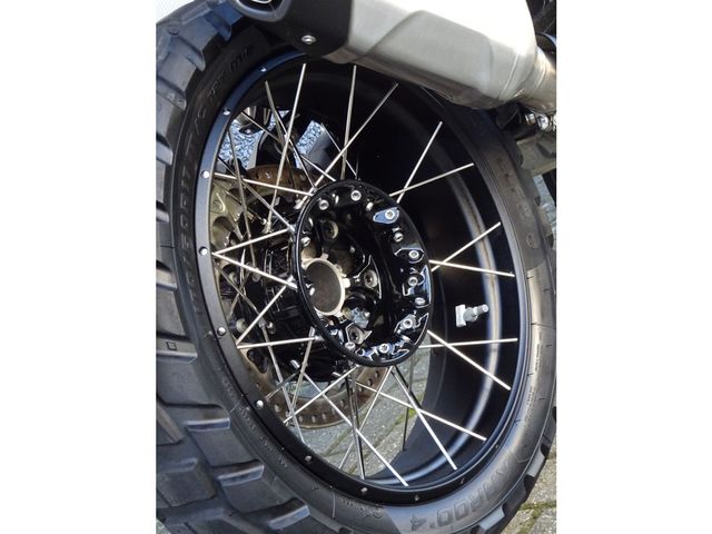 bmw - r-1300-gs-adventure-trophy