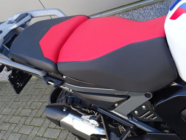 bmw - r-1300-gs-adventure-trophy