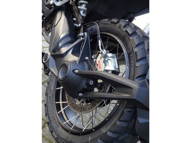 bmw - r-1300-gs-adventure-trophy