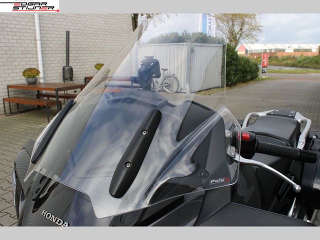 honda - st-1300-pan-european