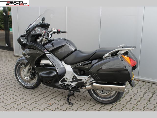 honda - st-1300-pan-european