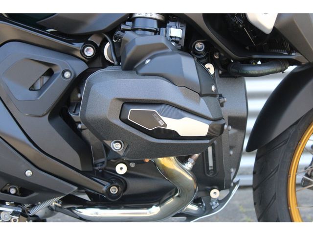 bmw - r-1300-gs