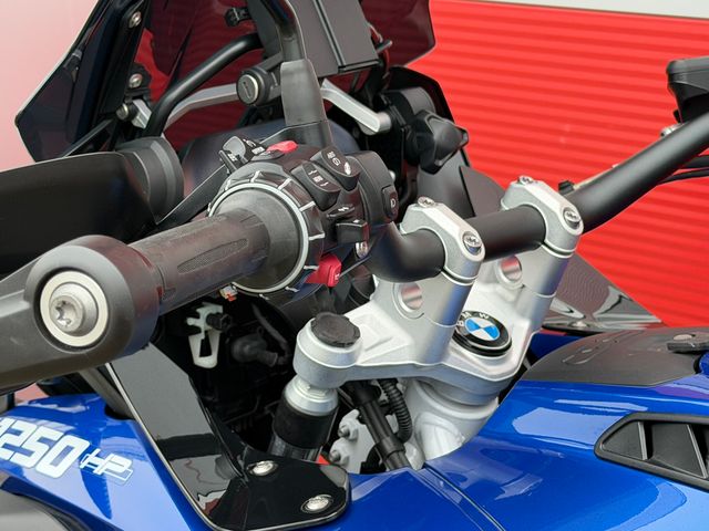 bmw - r-1250-gs-adventure