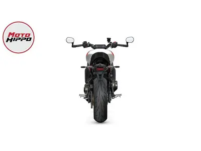 YAMAHA XSR 900 – foto 2