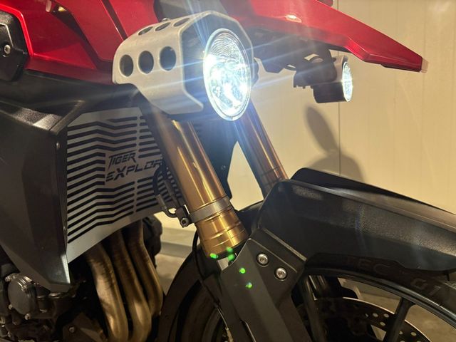 triumph - tiger-1200-gt-explorer