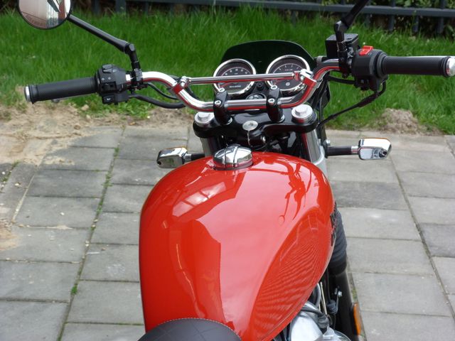 royal-enfield - interceptor-650