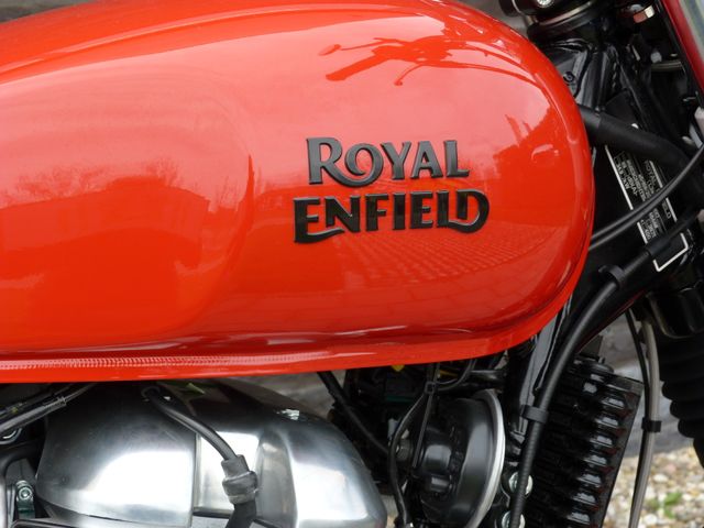 royal-enfield - interceptor-650