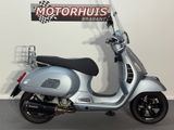 VESPA GTS 300 SUPER SPORT