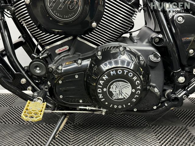 indian - chief-bobber-dark-horse