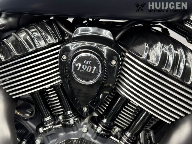 indian - chief-bobber-dark-horse