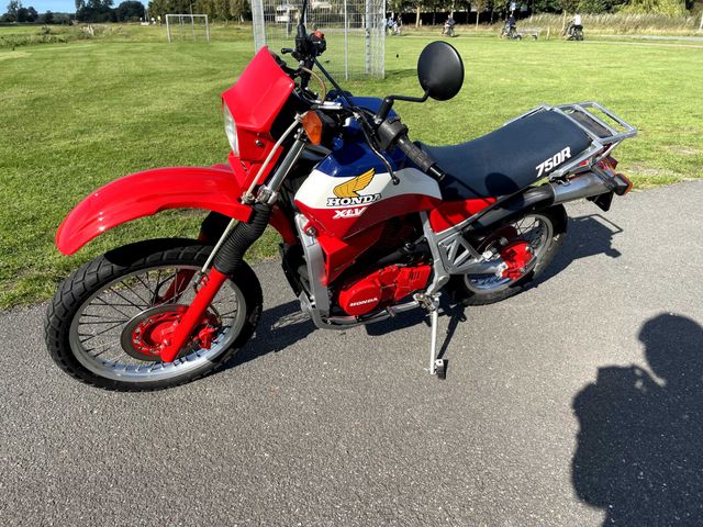 honda - xlv-750-r