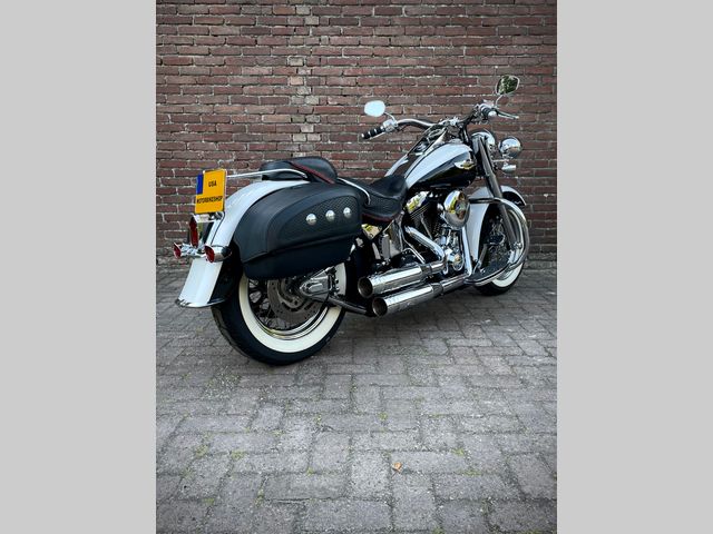 harley-davidson - softail-deluxe-flstni