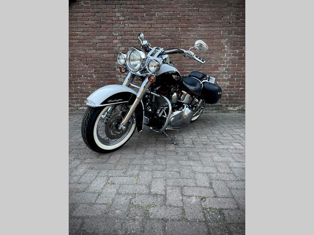 harley-davidson - softail-deluxe-flstni
