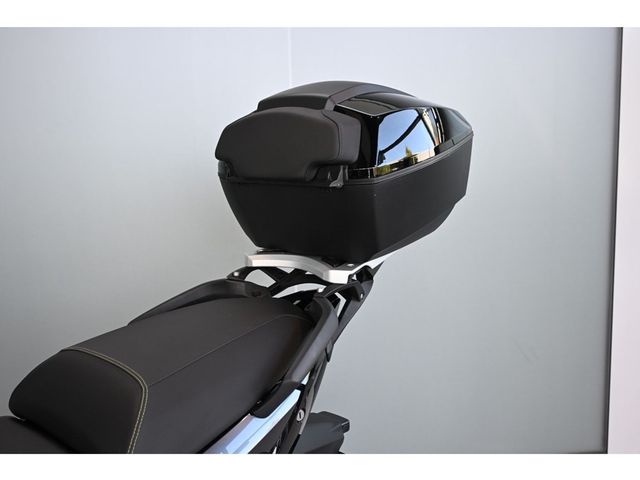 bmw - c-evolution