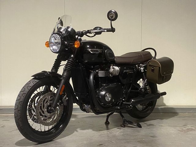 triumph - bonneville-t-120-black