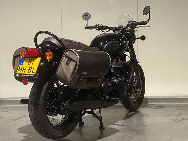 triumph - bonneville-t-120-black