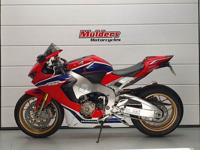 honda - cbr-1000-rr-fireblade-sp
