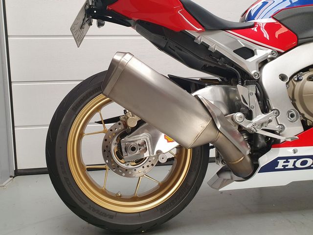 honda - cbr-1000-rr-fireblade-sp