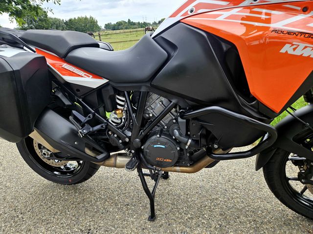 ktm - 1290-super-adventure-s